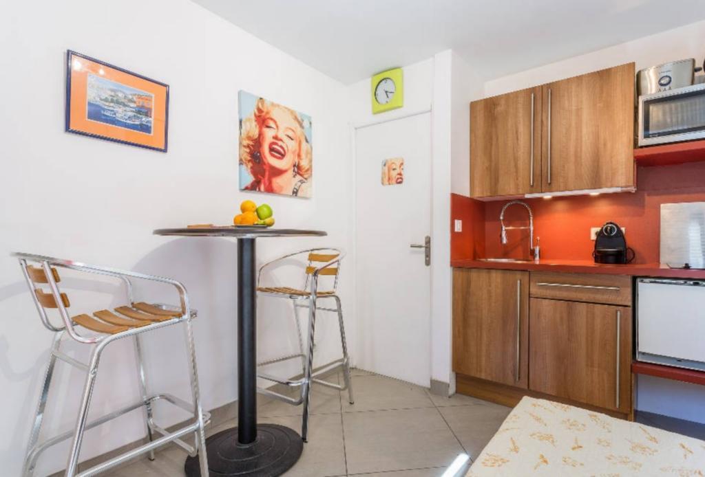 Pied A Terre En Ville Marseilles Buitenkant foto